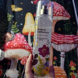 Bath & Body Works honey wildflower